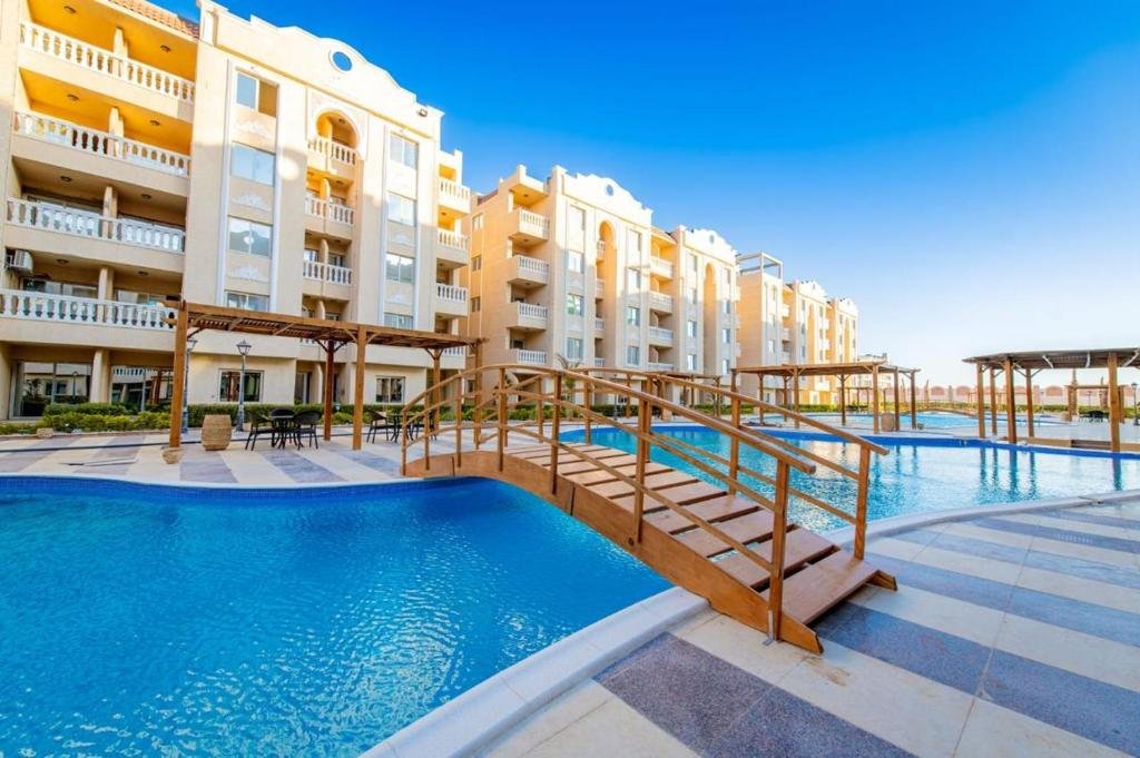 Avin Resort Hurghada 2026- Immediate Handover Luxury Apartments for Sale – Ready to Move In Now + 5-Year 0% Interest!