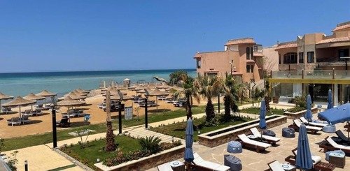 Quiet beachfront apartment in Hurghada ideal for retirees seeking peaceful Red Sea living