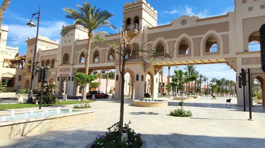 El Kawther central expat area with modern apartments and nearby schools – ideal for long-term living