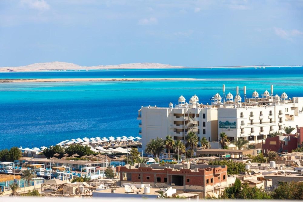 El Kawther street expat neighbourhood Hurghada